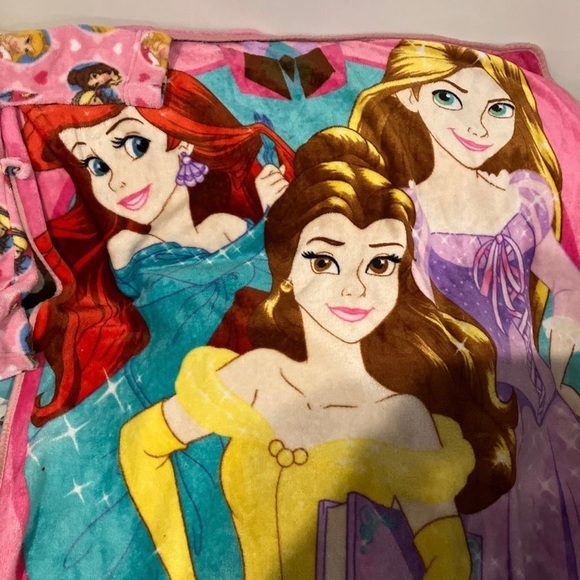 Disney Princess Robe and Blanket Lot! - Picture 2 of 8